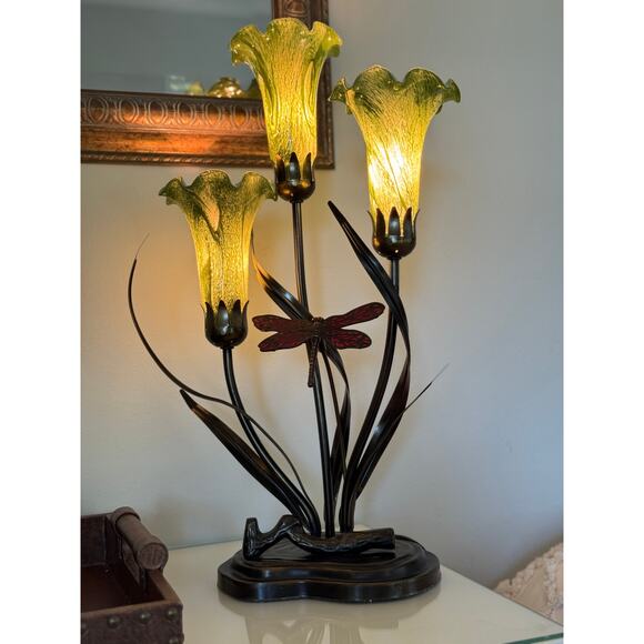 Vintage Dale Tiffany 3-Light Lily Lamp w/ Dragonfly - Picture 5 of 10